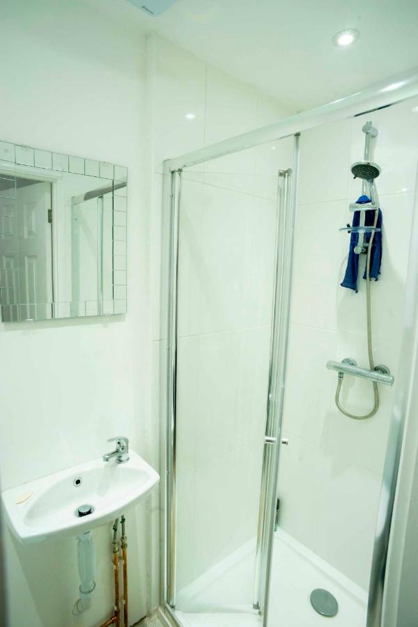 The Ploughman'S Rest Apartment Brighton Bagian luar foto